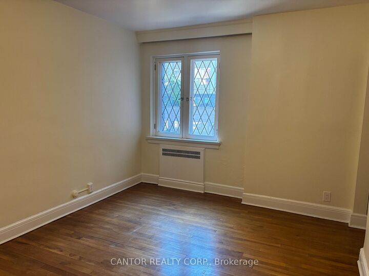 Property Photo:  216 Metcalfe Street 18  ON K2P 1R1 
