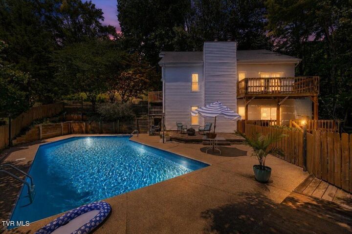 Property Photo: 4235 Skyland Lane TN 37664