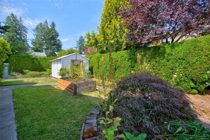 Property Photo: 325 Quarry Rd BC V9M 3C4