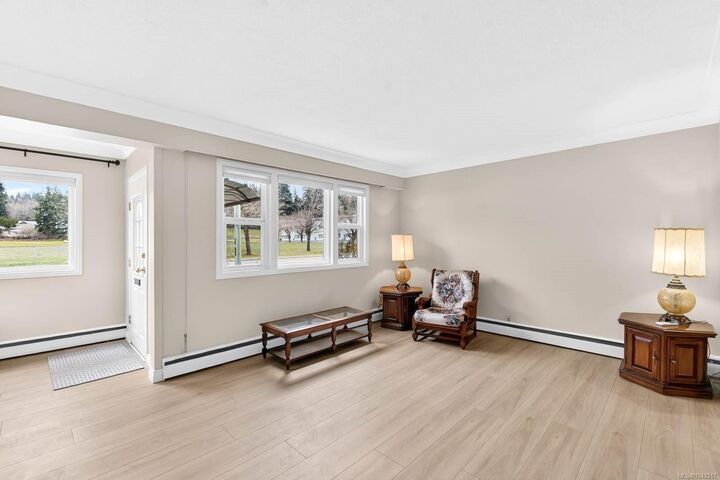 Property Photo: 5118 Compton Rd BC V9Y 7A5