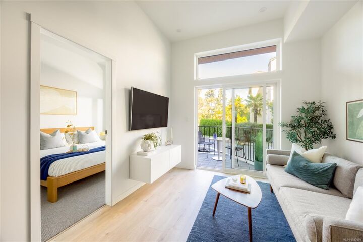 1075 Tillicum Rd #201 — photo 1