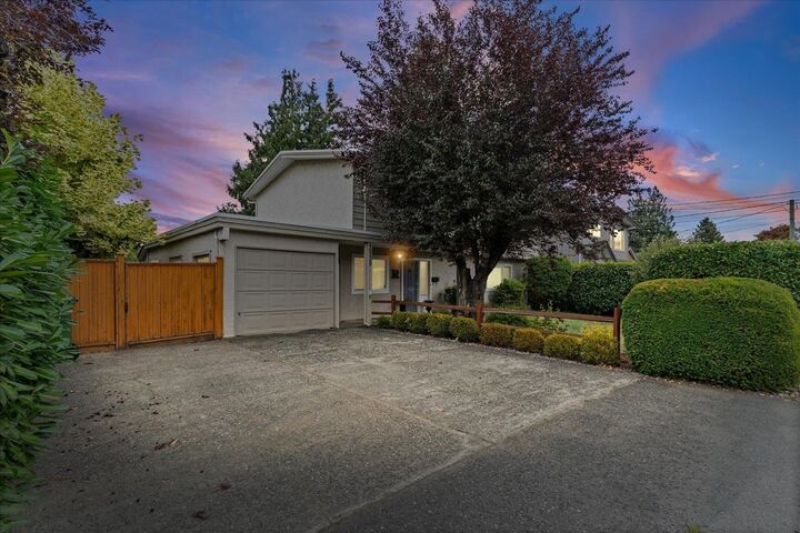 46359 Chilliwack Central Road — photo 1