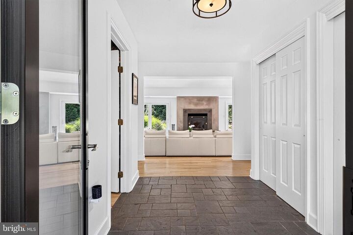 Property Photo: 9 Arvida Drive NJ 08534