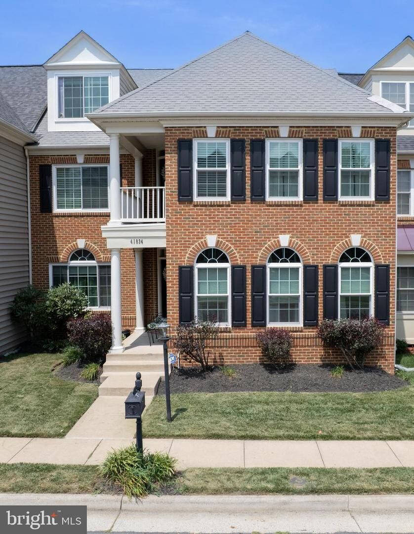 Property Photo:  41834 Bristow Manor Drive  VA 20148 