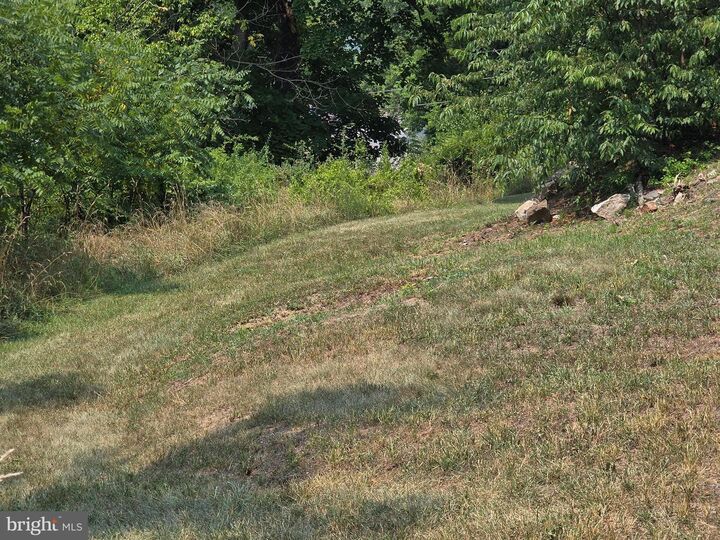 Property Photo: 107 Berryville Circle WV 25411