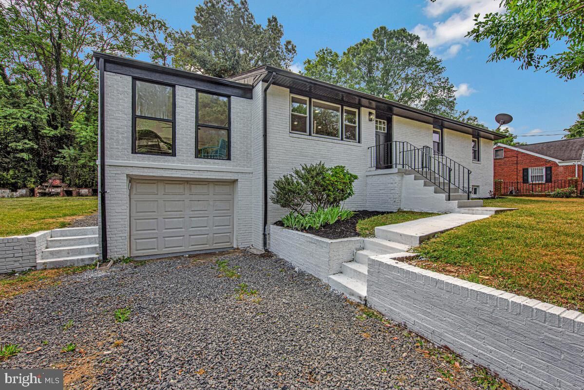Property Photo: 2200 Weber Drive MD 20747