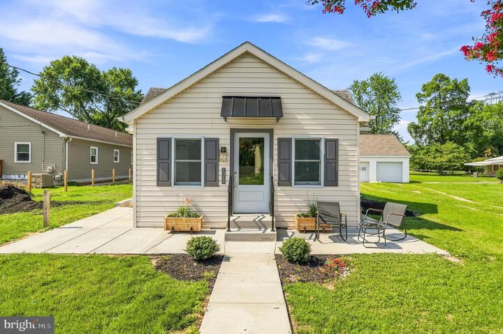 Property Photo:  1019 Shoreland Drive  MD 21060 