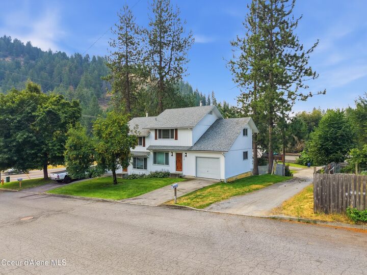 Property Photo: 1420-1422 E Homestead Ave ID 83814