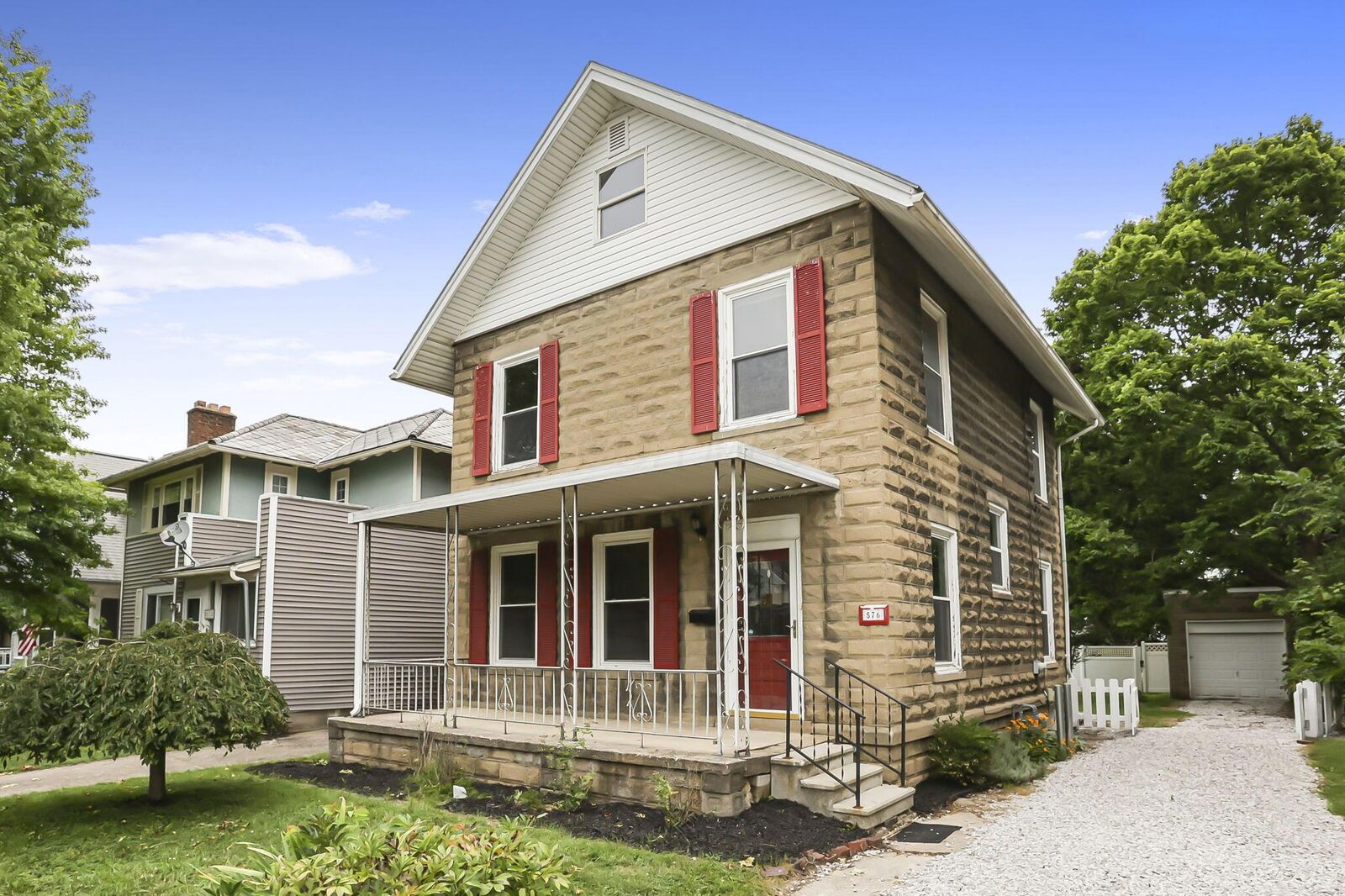 Property Photo:  576 Hudson Avenue  OH 43055 