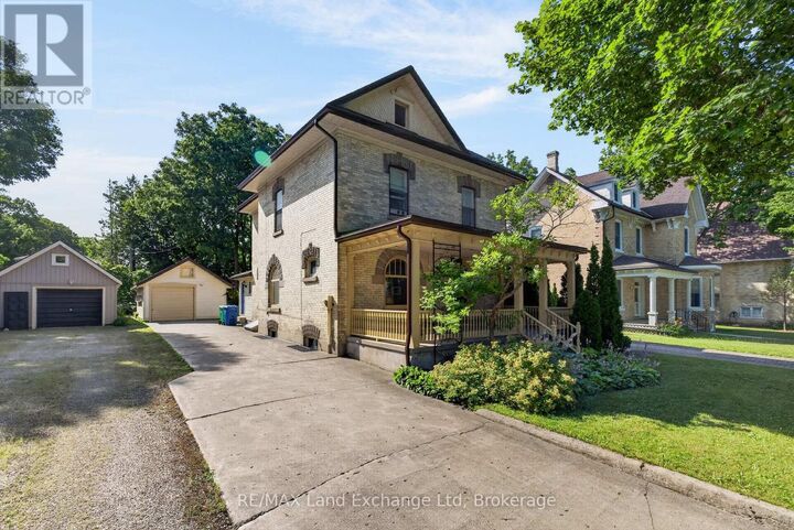 Property Photo: 255 Centre Street ON N0G 2W0