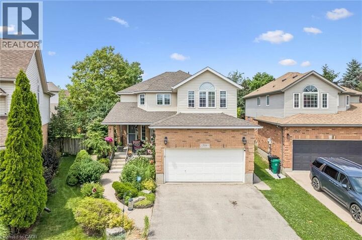 Property Photo:  916 Rush Meadow Court  ON N2R 1K9 