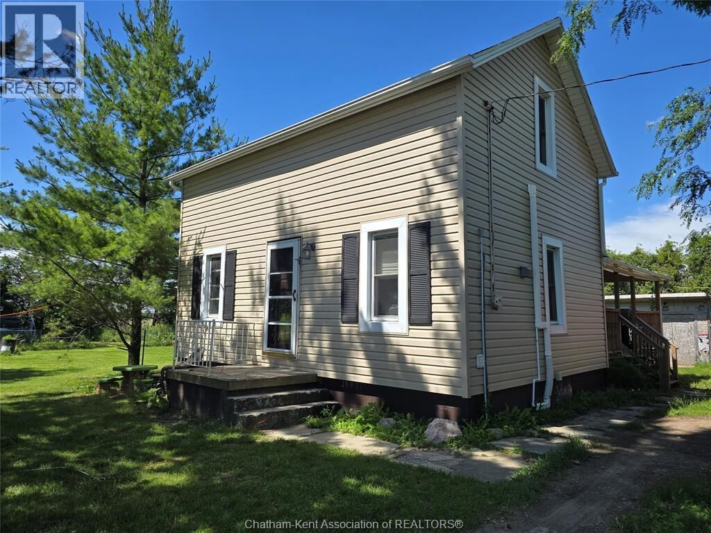 Property Photo:  22491 Cooper Road  ON N0P 1W0 