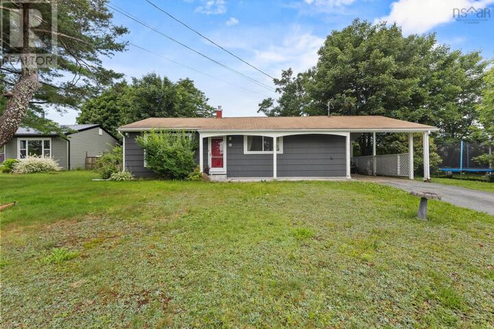 10 Tobermory Road — photo 1