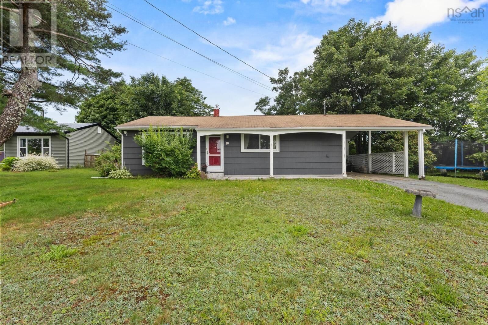 Property Photo:  10 Tobermory Road  NS B2X 1Z5 