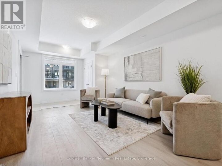 Property Photo:  7-53 Allegro Common  ON N3C 1A5 
