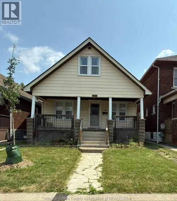 Property Photo:  1580 Dufferin  ON N8X 3K5 