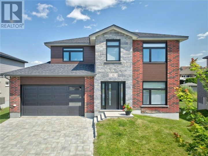 Property Photo:  21 Vega Court  ON P3E 0A6 