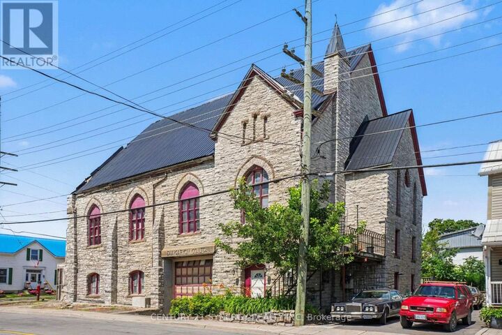 Photo de la propriété:  38 Main Street East  ON K0A 1A0 