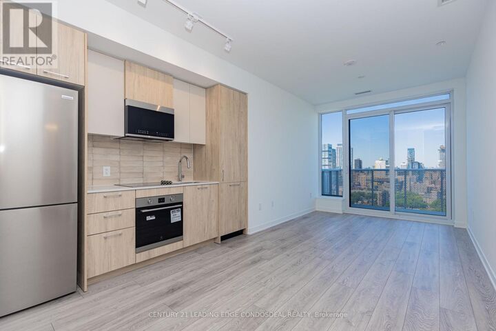 Property Photo: 10 Oak Street 2507 ON M5A 0Z1