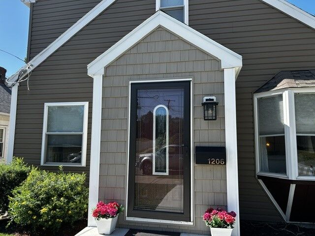Property Photo: 1206 W 32nd Street PA 16508
