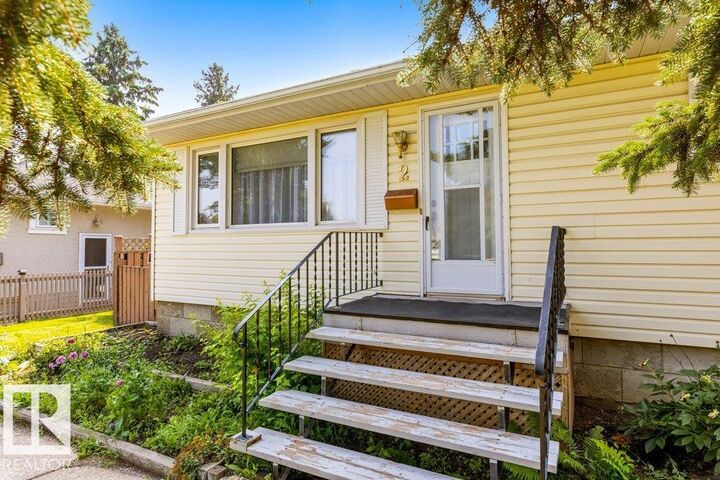 Property Photo:  2 Mill Drive  AB T8N 1J6 