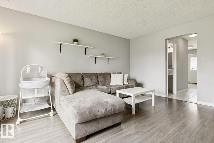 Property Photo: 11421 22 Avenue NW AB T6J 4V8