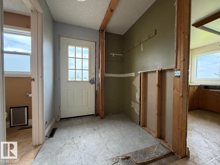 Property Photo:  45 Richfield Road  AB T0G 1L2 