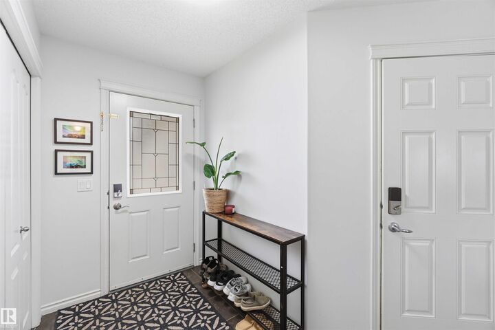 Property Photo: 7 Catalina Court AB T8L 0E9