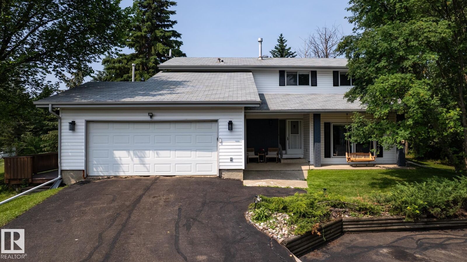 Property Photo: 52548 Rge Road 223 AB T8A 4R3