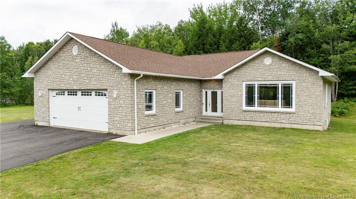180 Rockwood Way — photo 1