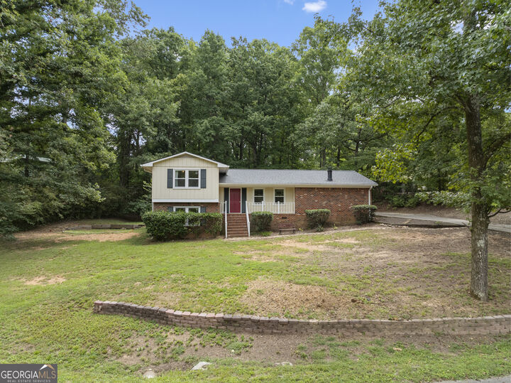 Property Photo: 10 Thrushwood Road NE GA 30161