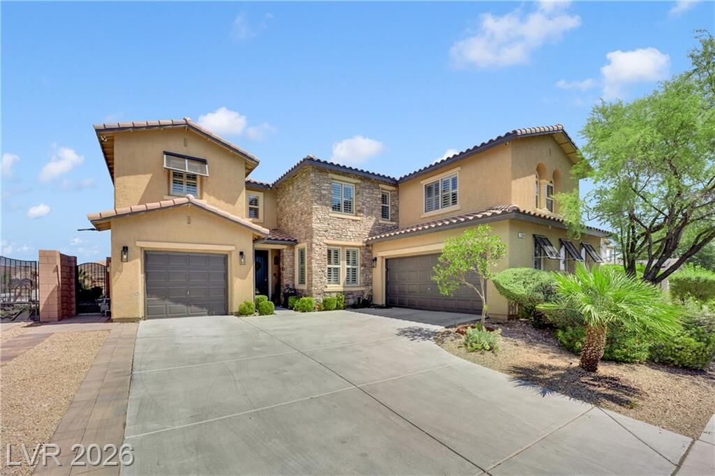 Property Photo: 7566 Mezzanine View Avenue NV 89178