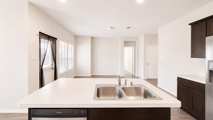 Property Photo:  6410 Indigo Cliff Drive  TX 77469 