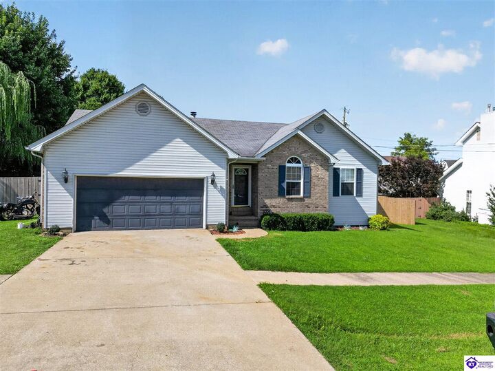 Property Photo:  407 Nevis Drive  KY 42701 