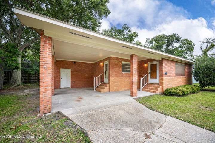 Property Photo:  1907 9th Street  MS 39567 