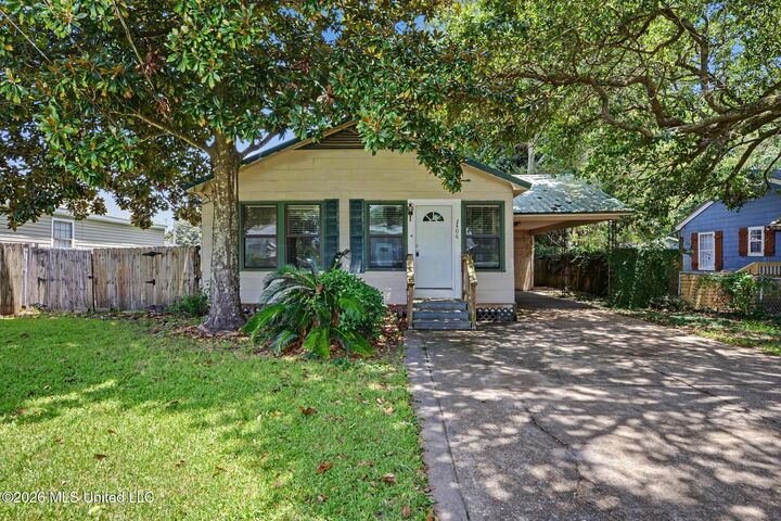 Property Photo:  2406 8th Street  MS 39567 