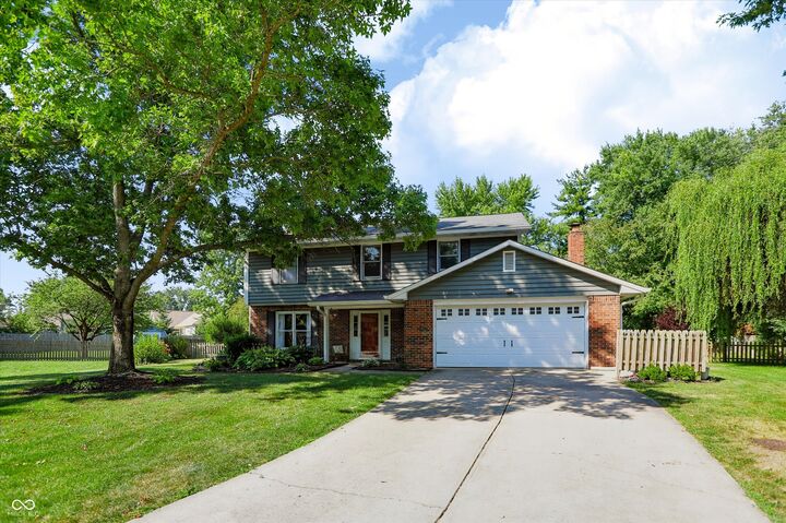 Property Photo:  60 Waterford Court  IN 46077 