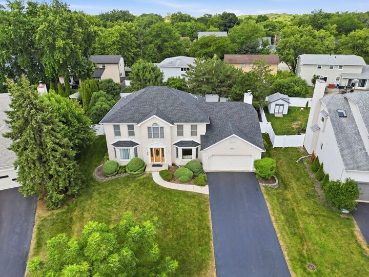 Property Photo: 567 Warbler Drive IL 60440