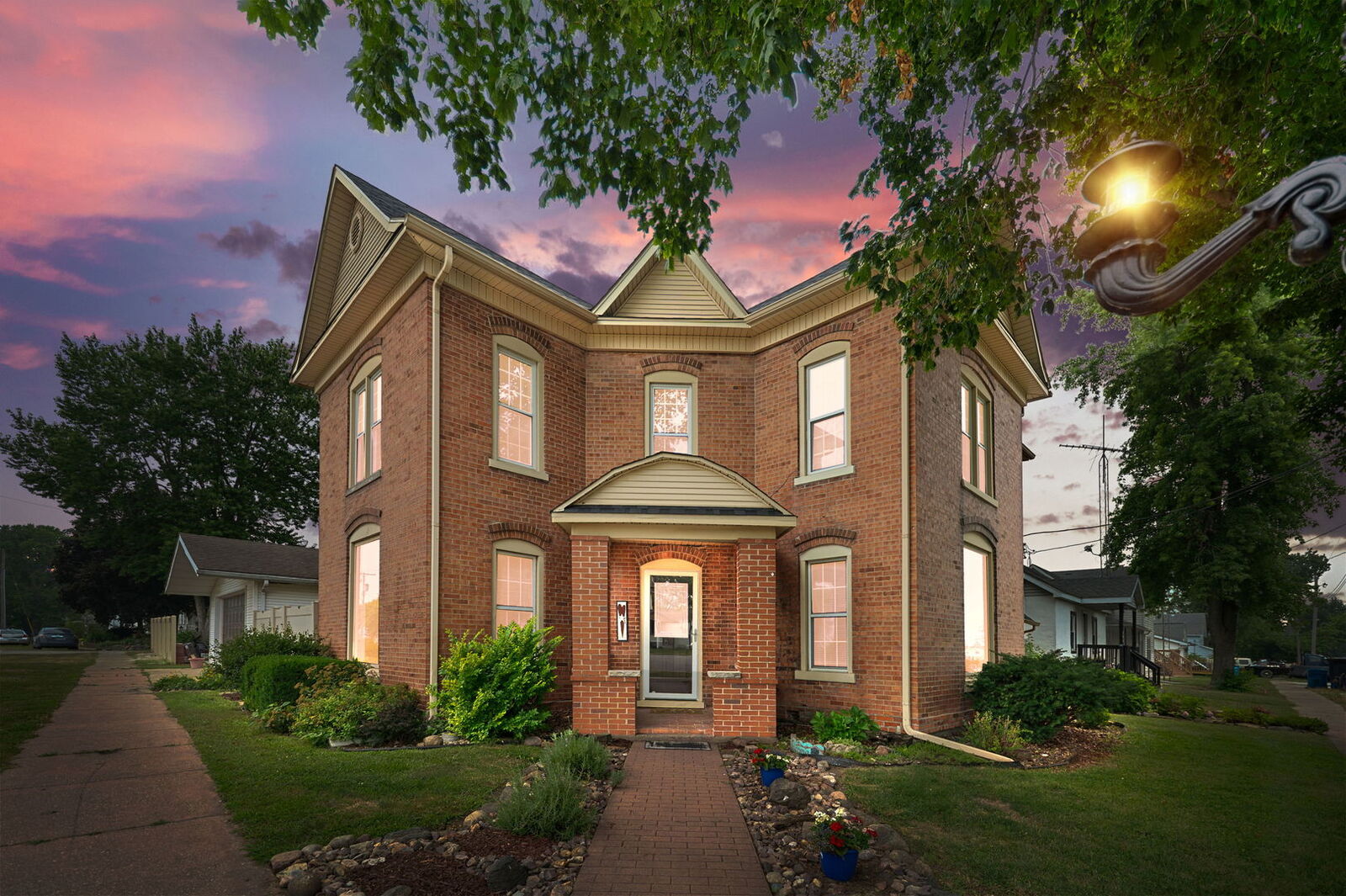 Property Photo:  204 W Main Street  IL 60951 