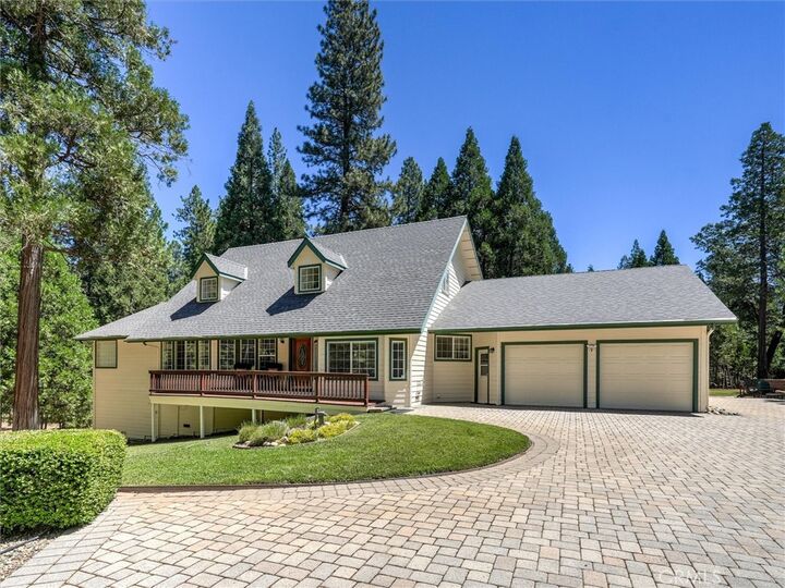 Property Photo:  36213 Finegold Creek  CA 93643 