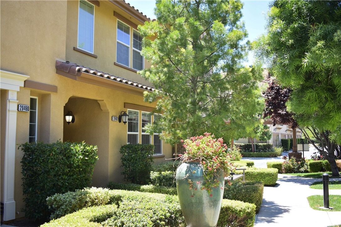 Property Photo:  28492 Herrera Street  CA 91354 