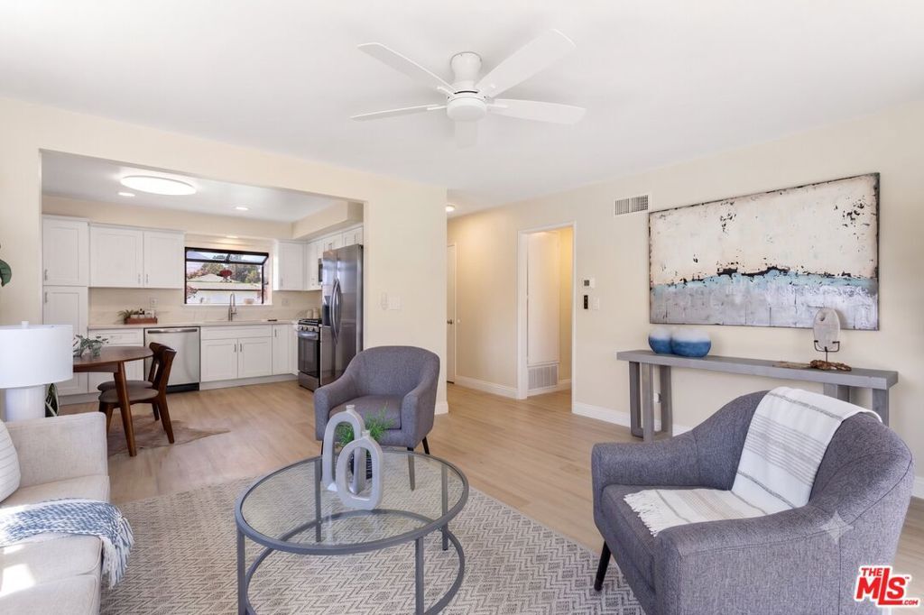 Property Photo:  910 Thomas Avenue  CA 92374 