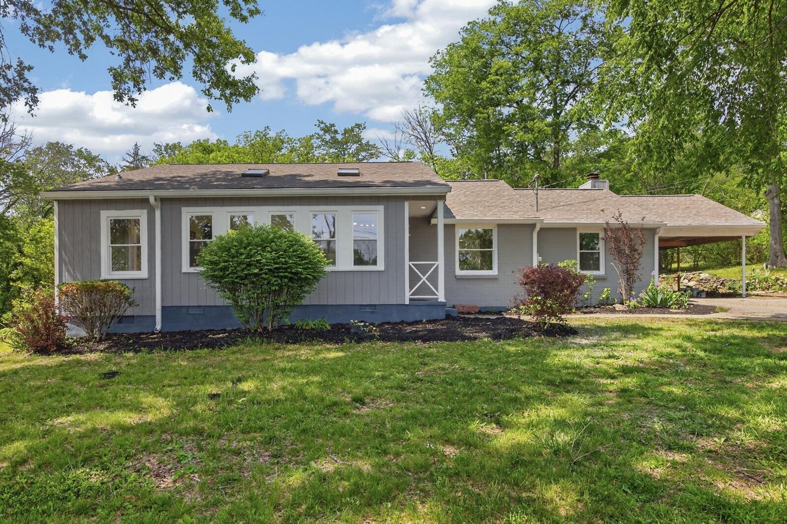 Property Photo: 710 River Pass TN 37115