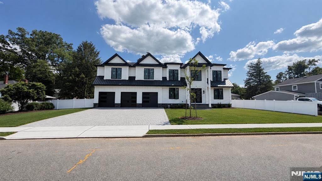 Property Photo: 295 Georgian Drive NJ 07652