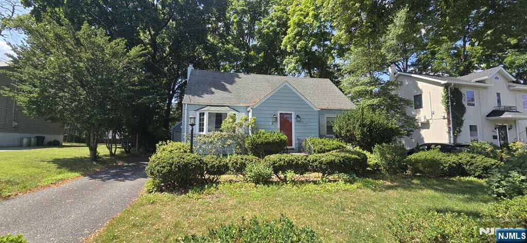 Property Photo: 326 Glen Avenue NJ 07450