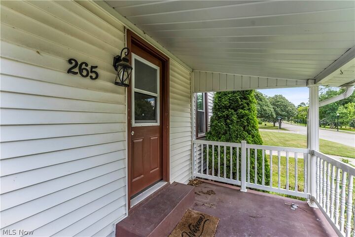 Property Photo:  265 Main Street SE  OH 44613 