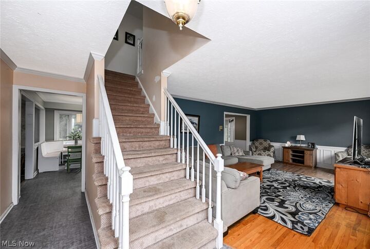 Property Photo: 1855 Settlers Reserve Way OH 44145