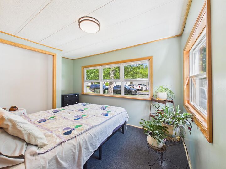 Property Photo:  25 Finch Street  NH 03431 