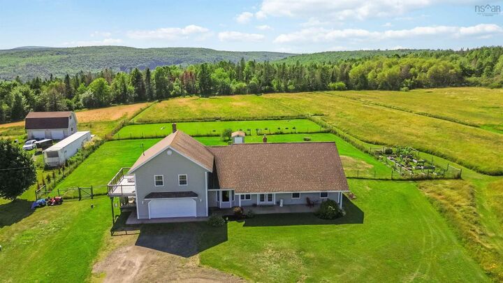 909 Stronach Mountain Road — photo 1
