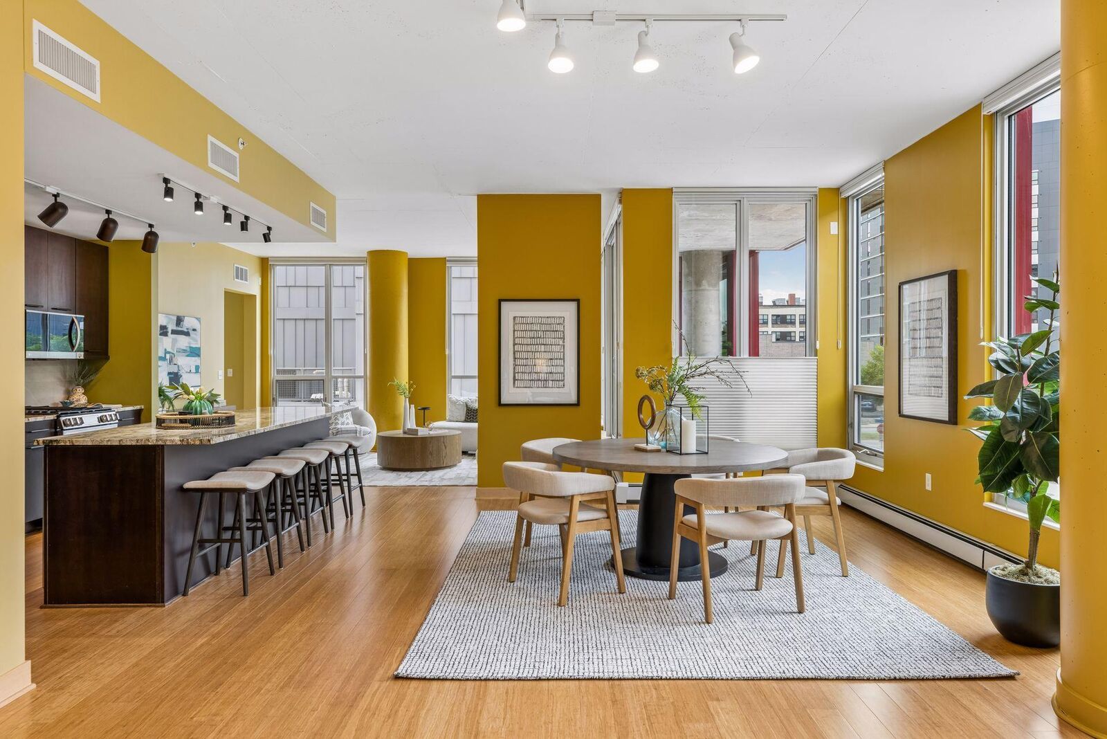Property Photo:  901 S 2nd Street 207  MN 55415 